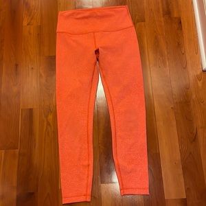 Lululemon Wunder Train HR ‘25 leggins in size 8 in Crunch Warm Coral.